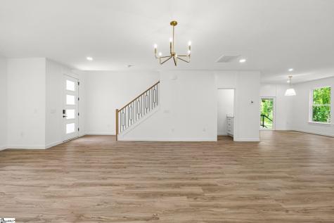 4 Mckinley Drive Greenville SC 29611