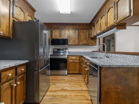5 Hanson Court Greenville SC 29615