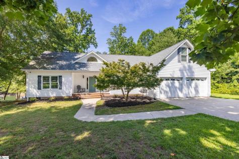 206 Petty Road Seneca SC 29772