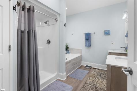 206 Petty Road Seneca SC 29772