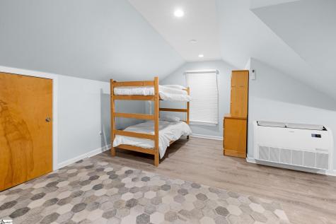 206 Petty Road Seneca SC 29772