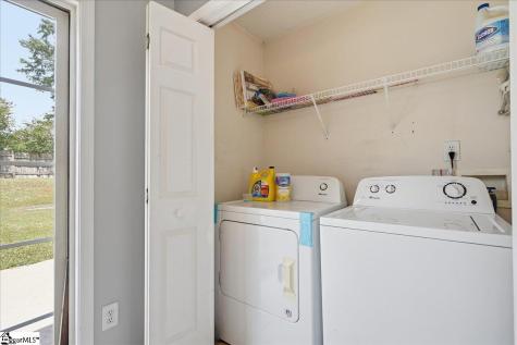 305 Golden Leaf Lane Simpsonville SC 29681