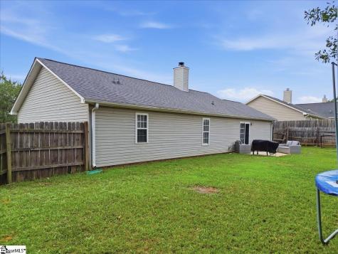 305 Golden Leaf Lane Simpsonville SC 29681