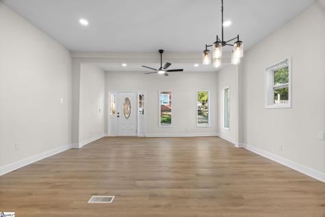 110 Ninth Street Greenville SC 29611