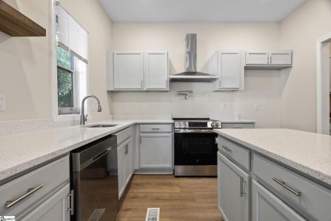 110 Ninth Street Greenville SC 29611