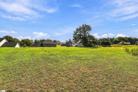 623 Mica Lane Chesnee SC 29323