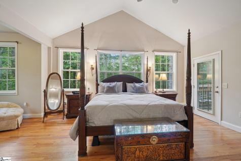 100 Paris Glen Way Greenville SC 29609