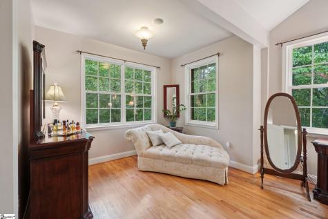 100 Paris Glen Way Greenville SC 29609