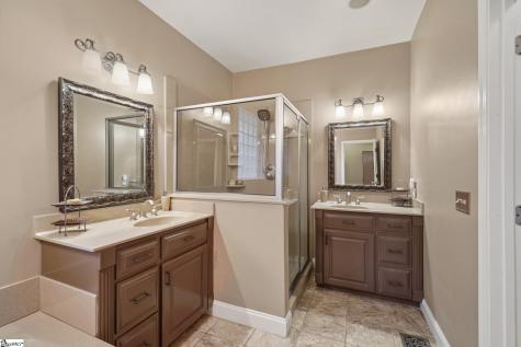 100 Paris Glen Way Greenville SC 29609