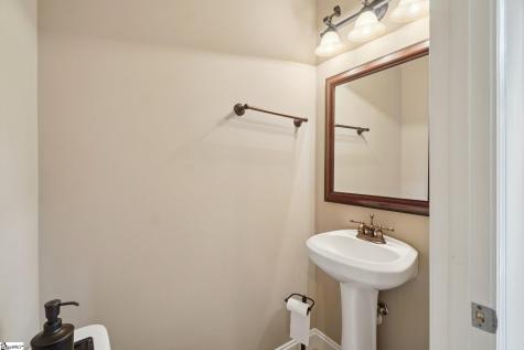 100 Paris Glen Way Greenville SC 29609