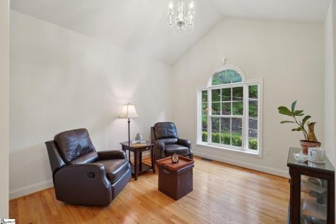 100 Paris Glen Way Greenville SC 29609