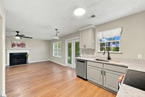 18 Reedy River Way Greenville SC 29605