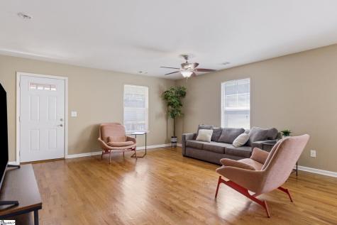 207 Ridgeway Drive Greenville SC 29607
