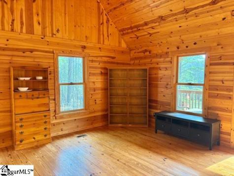 17 River Rock Court Cleveland SC 29635