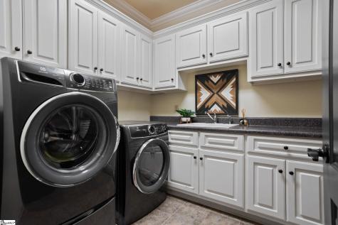 103 Norman Place Greenville SC 29615