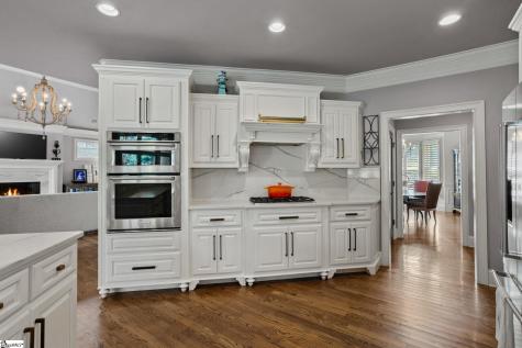 103 Norman Place Greenville SC 29615