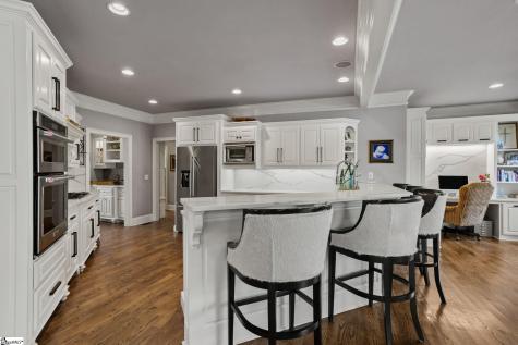 103 Norman Place Greenville SC 29615