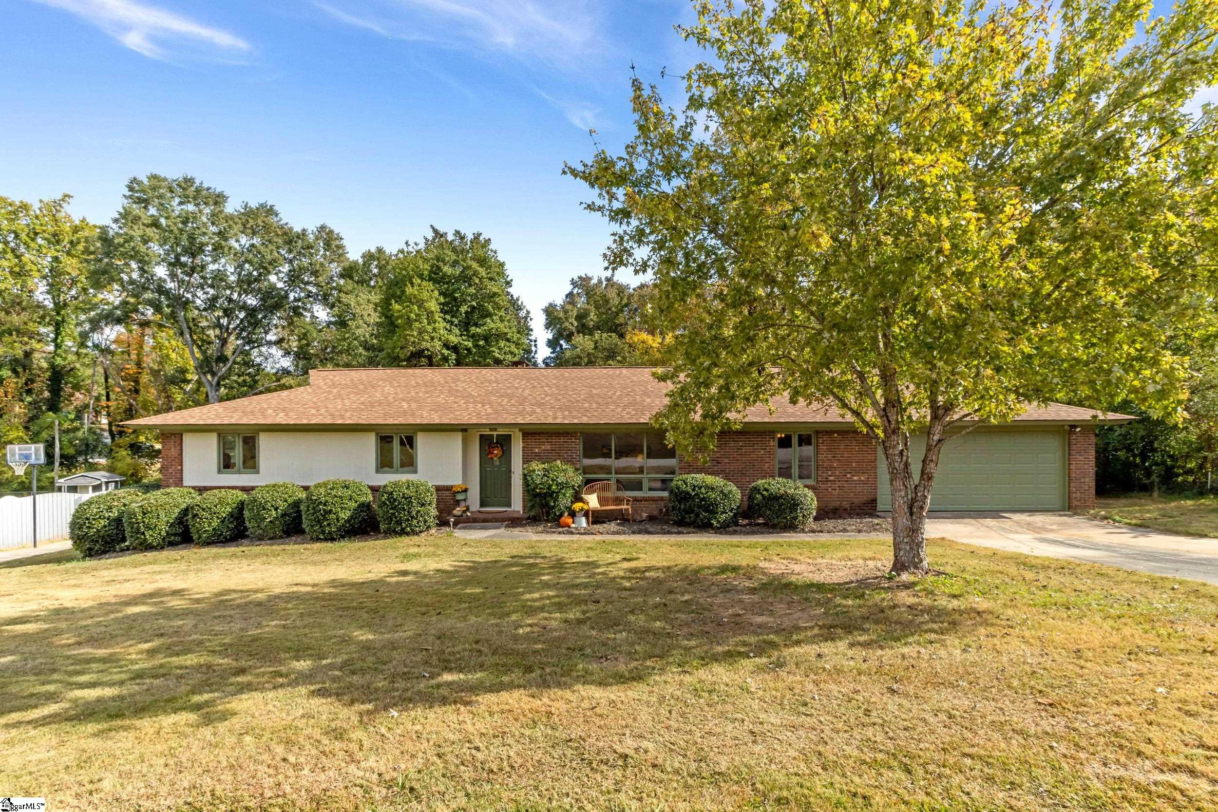127 Andover Road Greenville SC 29615