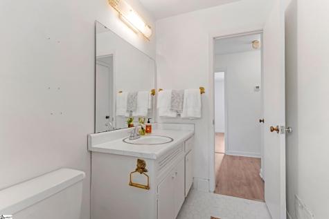 127 Andover Road Greenville SC 29615