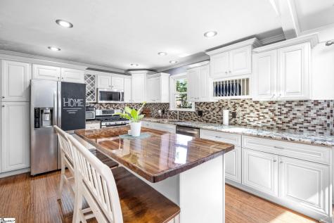 1 Rose Wood Drive Greenville SC 29607