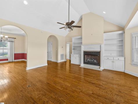 130 Roberts Meadow Loop Spartanburg SC 29307