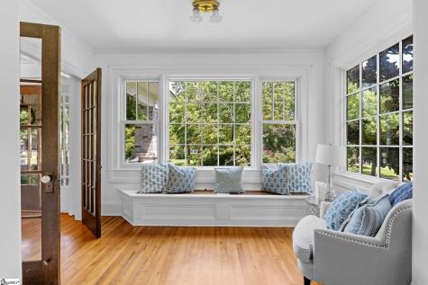 358 Mills Avenue Spartanburg SC 29302