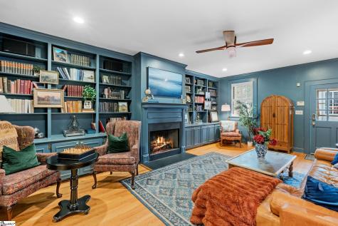 358 Mills Avenue Spartanburg SC 29302