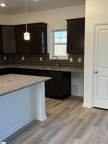 5085 Sunnycreek Drive Boiling Springs SC 29316