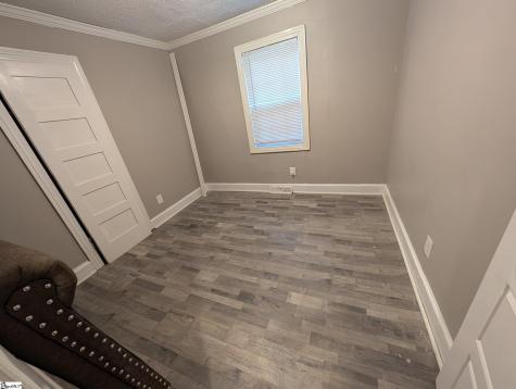 8 Pasadena Avenue Greenville SC 29605