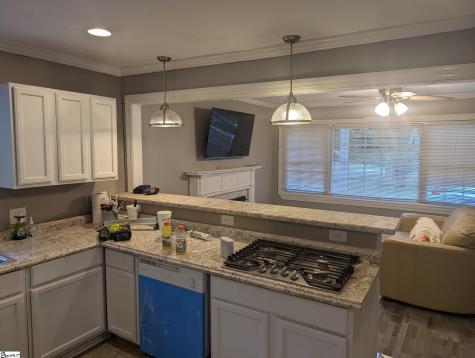 8 Pasadena Avenue Greenville SC 29605