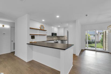 925 Cleveland Street Greenville SC 29601