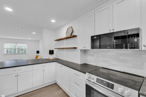 925 Cleveland Street Greenville SC 29601