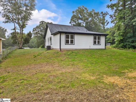 119A Woodland Drive Fountain Inn SC 29644