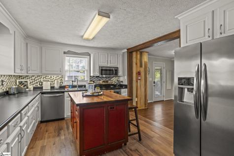 24 Enoree Road Travelers Rest SC 29690