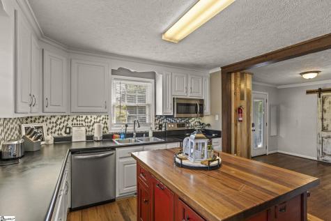 24 Enoree Road Travelers Rest SC 29690