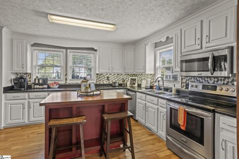 24 Enoree Road Travelers Rest SC 29690