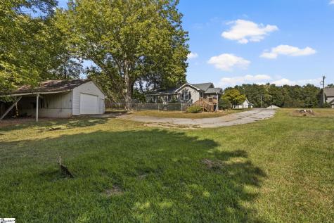 24 Enoree Road Travelers Rest SC 29690