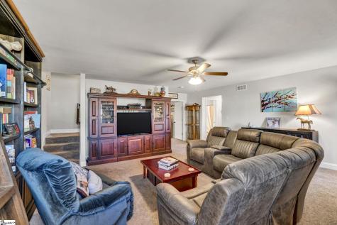 122 Jones Creek Circle Anderson SC 29621