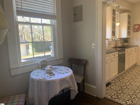 102 Highland Road Easley SC 29640