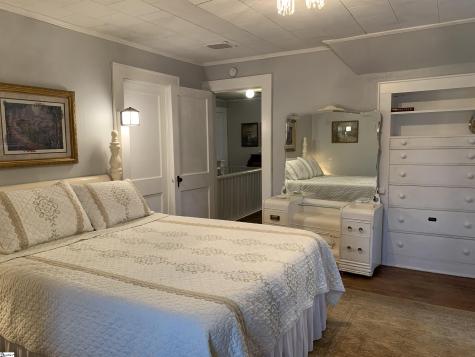 102 Highland Road Easley SC 29640