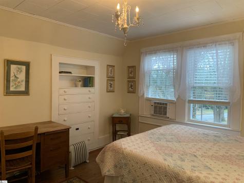 102 Highland Road Easley SC 29640
