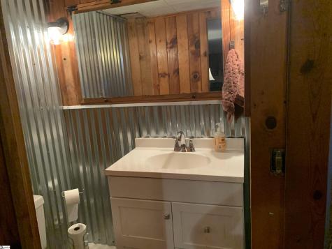 102 Highland Road Easley SC 29640