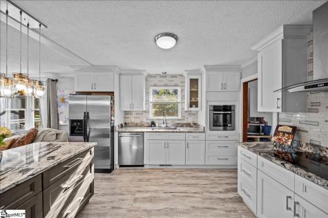 4 Rhonda Court Greenville SC 29617