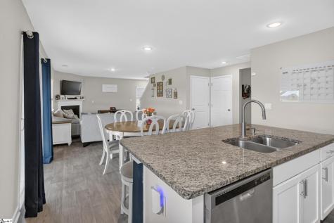 213 Millhone Way Pendleton SC 29670