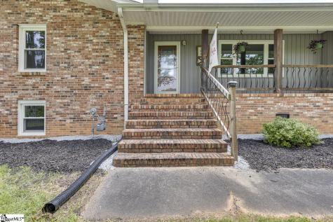 329 Wash Lesley Road Pickens SC 29671