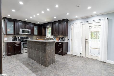 201 Knollview Drive Greenville SC 29611
