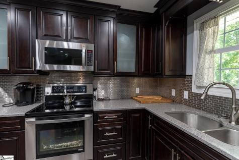 201 Knollview Drive Greenville SC 29611