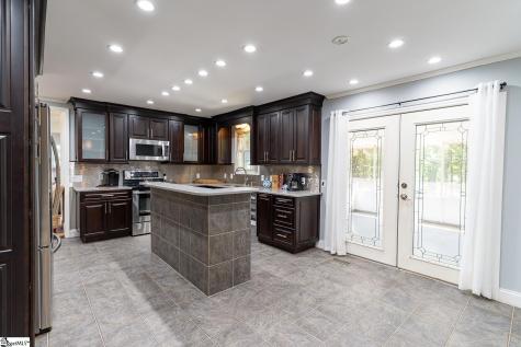 201 Knollview Drive Greenville SC 29611