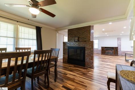 201 Knollview Drive Greenville SC 29611