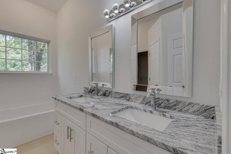 105 Poplar Springs Drive Mauldin SC 29662